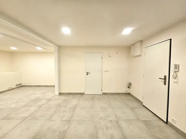 Pronájem kanceláře, Praha, U dělnického cvičiště, 46 m2