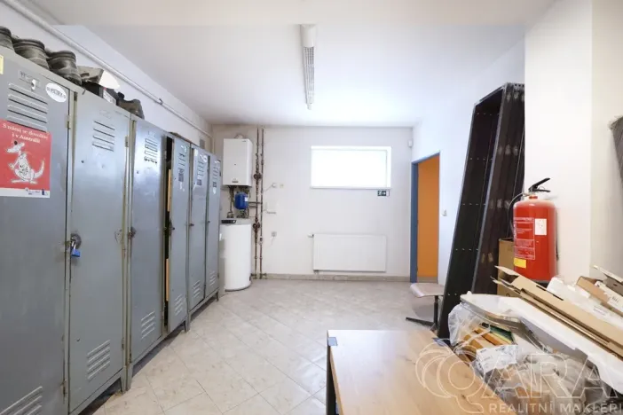 Prodej výrobních prostor, Slaný, Pražská, 665 m2