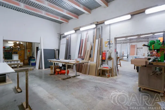 Prodej výrobních prostor, Slaný, Pražská, 665 m2