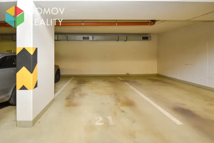 Pronájem garážového stání, Beroun, Nepilova, 1300 m2