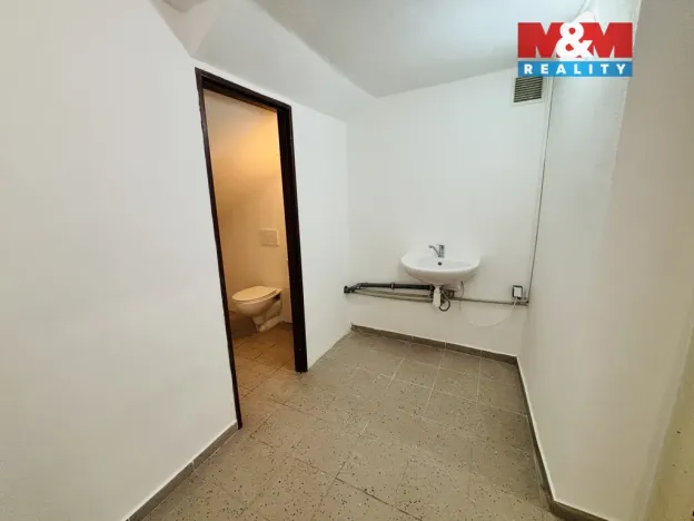 Pronájem obchodního prostoru, Jihlava, Masarykovo náměstí, 360 m2
