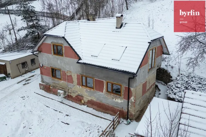 Prodej rodinného domu, Spálov, 250 m2