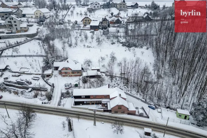 Prodej rodinného domu, Spálov, 250 m2