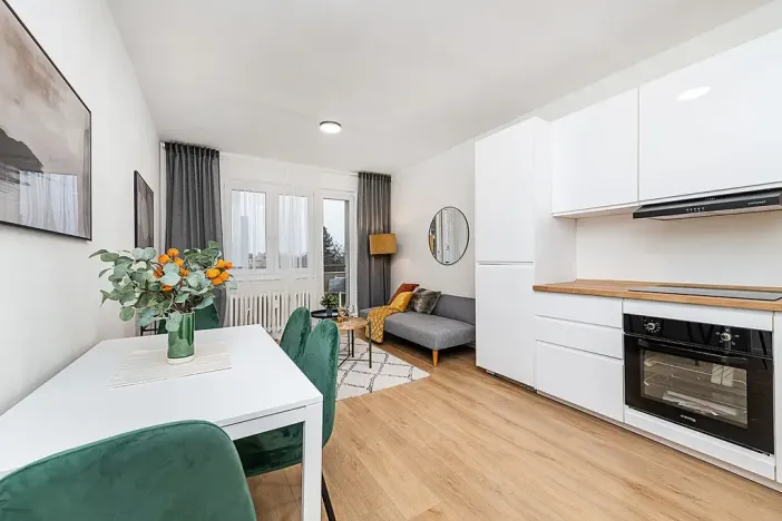 Prodej bytu 3+kk, Praha - Strašnice, Hostýnská, 57 m2