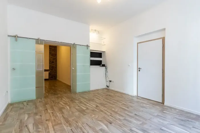 Prodej ubytování, Praha - Hostivař, Hostivařská, 153 m2