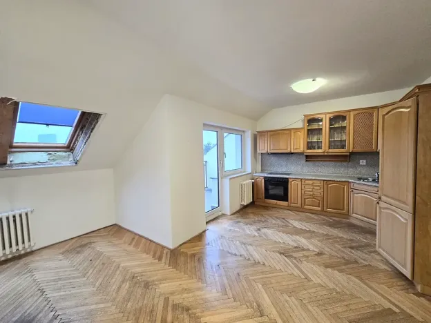 Pronájem rodinného domu, Praha - Braník, U háje, 380 m2