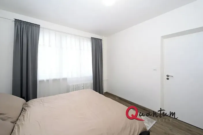 Pronájem bytu 2+1, Praha - Břevnov, Nad alejí, 56 m2