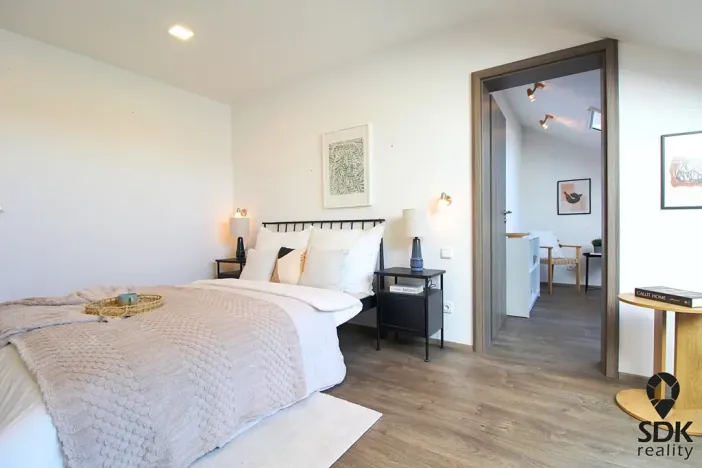 Prodej rodinného domu, Křenovice, Široká, 172 m2