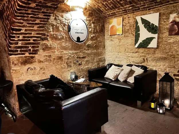 Pronájem restaurace, Praha - Žižkov, Štítného, 90 m2