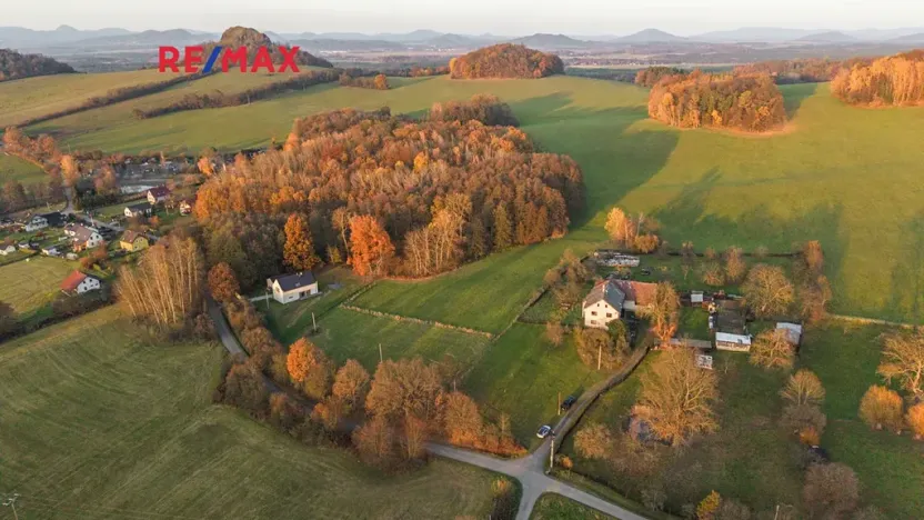 Prodej rodinného domu, Provodín, 290 m2