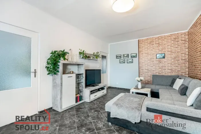 Prodej bytu 3+1, Hradec Králové - Nový Hradec Králové, Mandysova, 77 m2