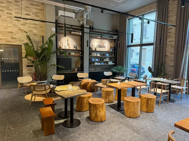 Pronájem bytu 2+kk, Brno, Bratislavská, 57 m2