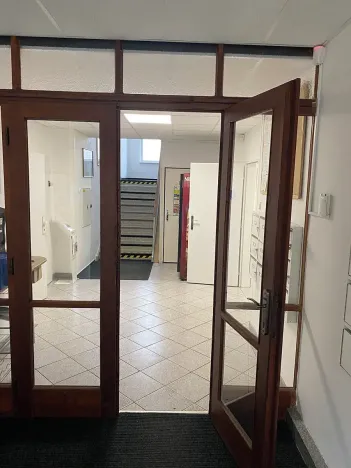 Pronájem kanceláře, Praha - Zličín, Strojírenská, 17 m2