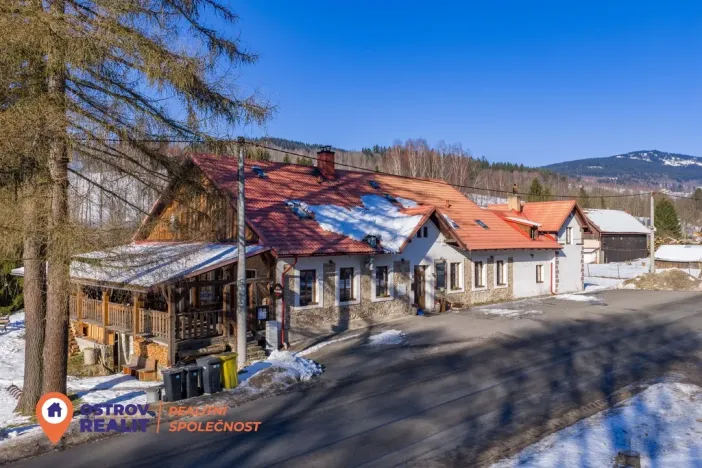 Prodej ubytování, Dolní Morava, 679 m2