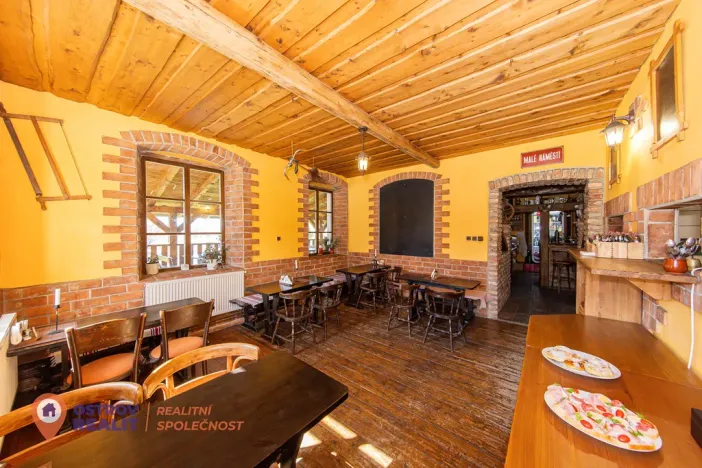 Prodej ubytování, Dolní Morava, 679 m2