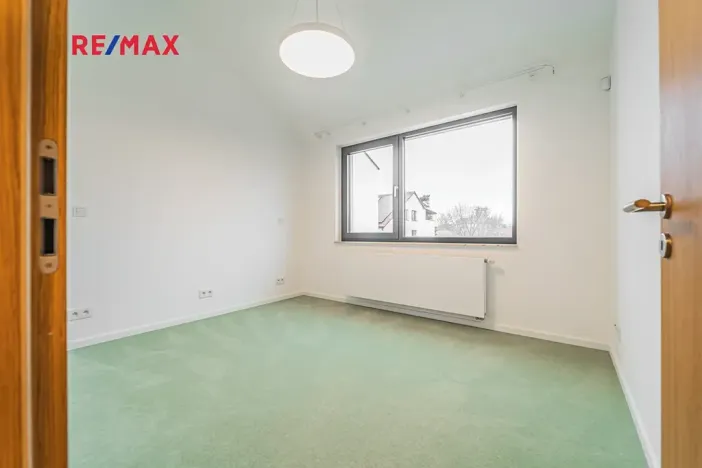 Pronájem bytu 3+kk, Praha - Kunratice, Děbolínská, 92 m2