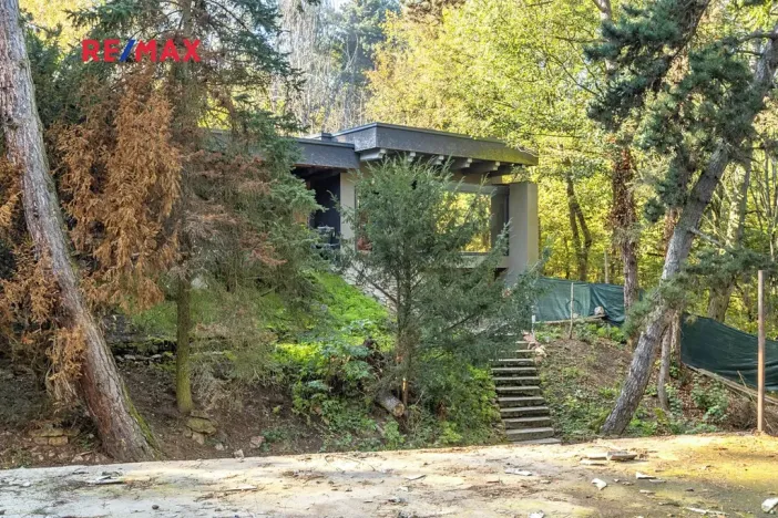 Prodej lesa, Praha - Malá Chuchle, 17570 m2