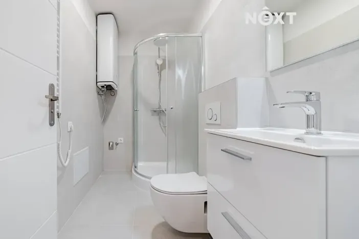 Prodej bytu 2+kk, Praha - Zbraslav, Elišky Přemyslovny, 39 m2