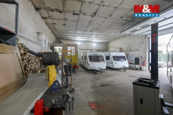 Prodej rodinného domu, Křelovice - Pakoslav, 482 m2