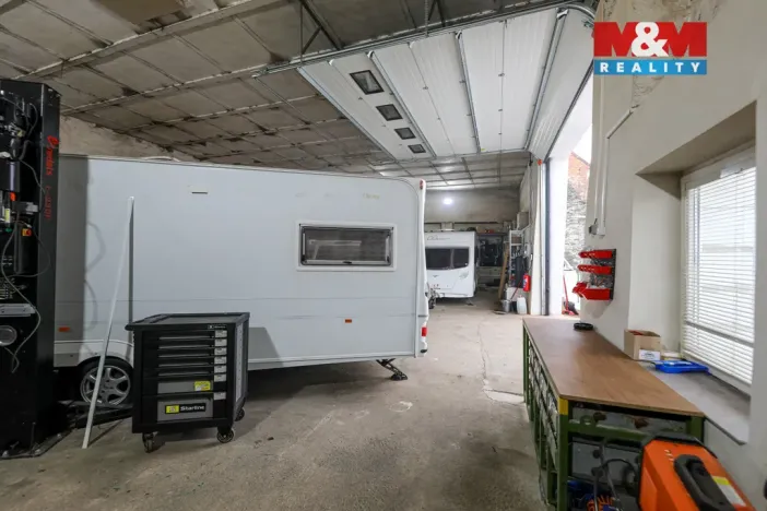 Prodej rodinného domu, Křelovice - Pakoslav, 482 m2