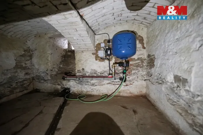 Prodej rodinného domu, Křelovice - Pakoslav, 482 m2