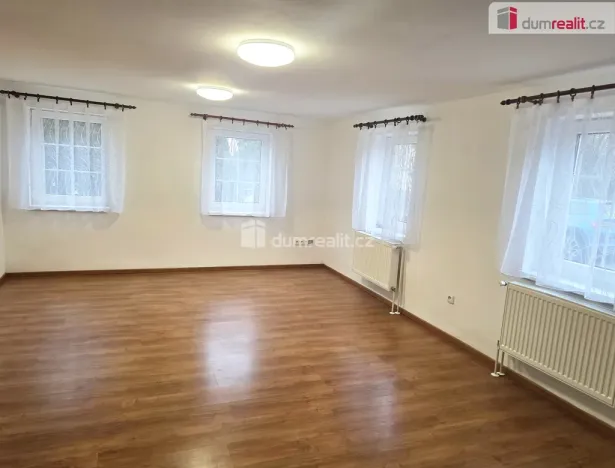 Pronájem rodinného domu, Dolní Bousov - Horní Bousov, 170 m2