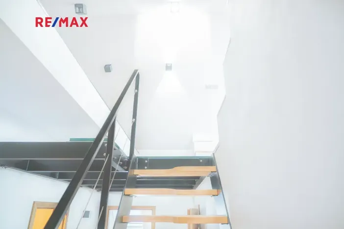 Prodej bytu 4+1, Černilov, 130 m2