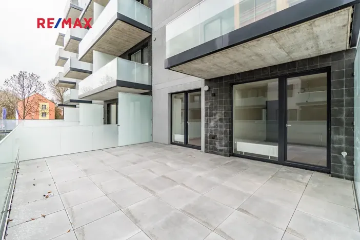 Prodej bytu 2+kk, Praha - Prosek, Čakovická, 43 m2