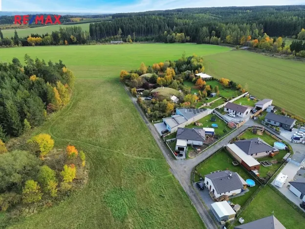 Prodej pozemku pro bydlení, Květná, 1689 m2