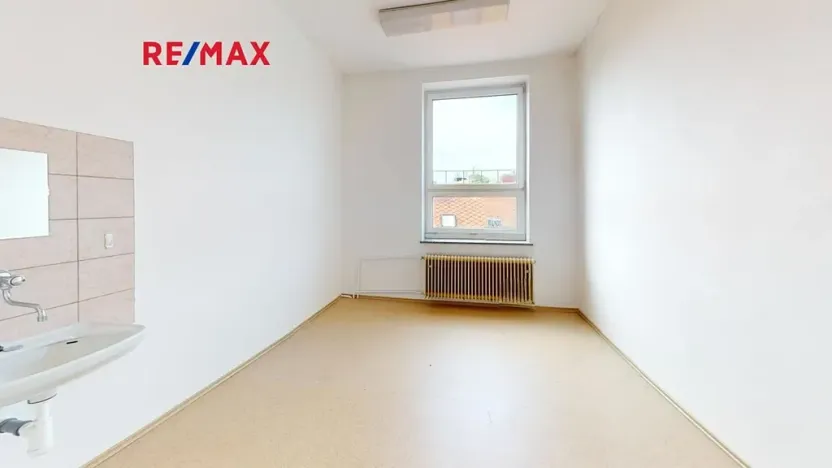 Prodej obchodního prostoru, Svitavy, 800 m2