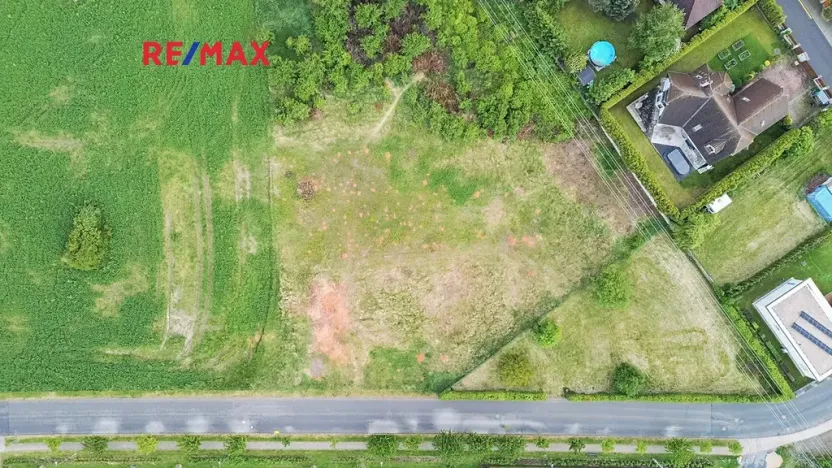 Prodej pozemku, Jesenice, 4757 m2