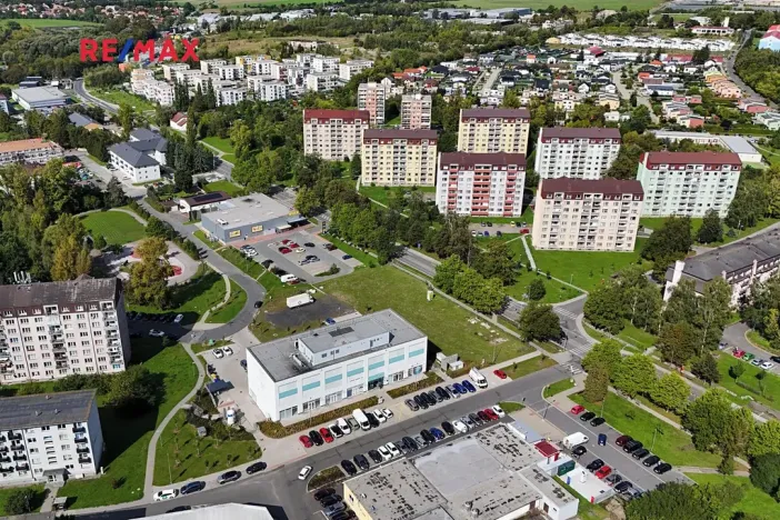 Pronájem ordinace, Milovice, Spojovací, 64 m2