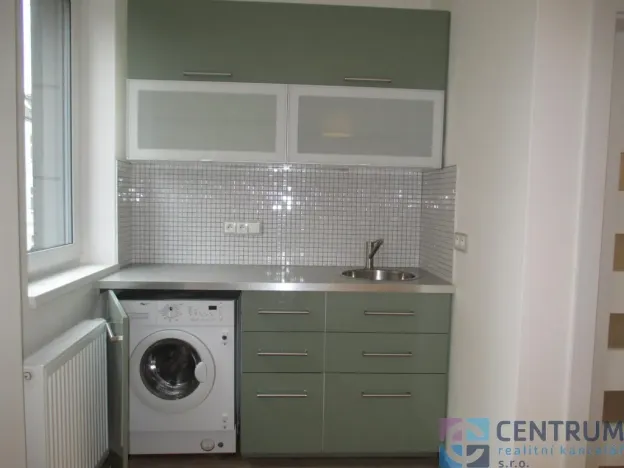 Pronájem bytu 1+kk, Jablonec nad Nisou, Palackého, 20 m2