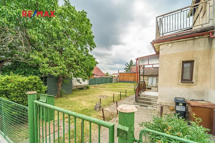 Prodej rodinného domu, Praha - Dolní Počernice, Listopadová, 302 m2