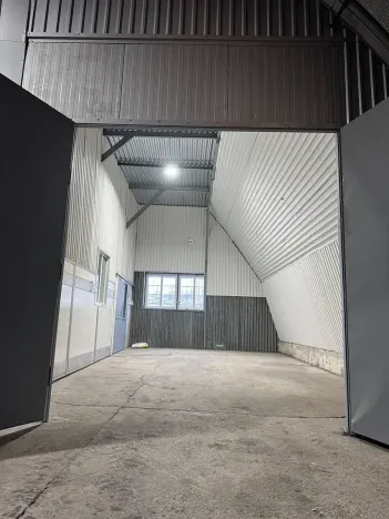 Pronájem skladu, Chýně, Družstevní, 600 m2
