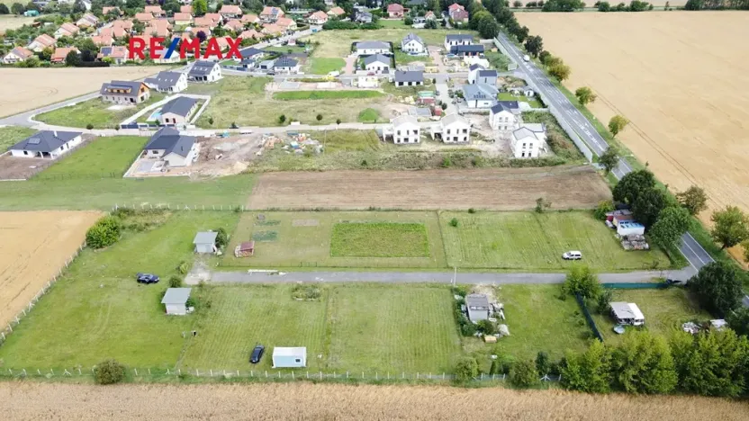 Prodej zahrady, Tursko, 820 m2