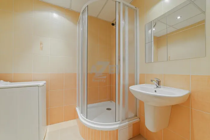 Prodej bytu 3+1, Orlová - Lutyně, 1. máje, 72 m2