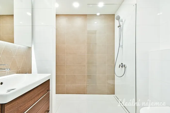 Pronájem bytu 1+kk, Brno, Koliště, 23 m2