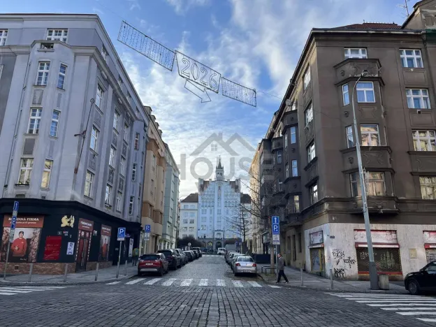 Prodej bytu 2+1, Praha - Bubeneč, Kyjevská, 64 m2