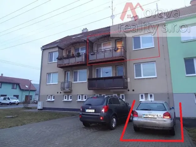 Prodej bytu 3+1, Šaratice, Kotrč, 69 m2