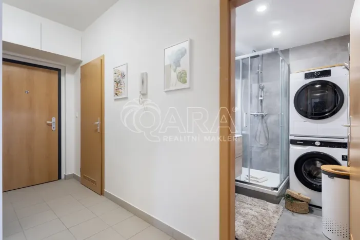 Prodej bytu 3+kk, Praha - Uhříněves, V kuťatech, 66 m2