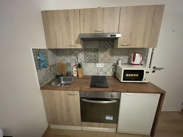 Pronájem bytu 1+kk, Žďár nad Sázavou, Kovářova, 24 m2