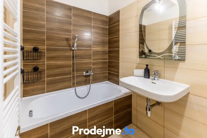 Pronájem bytu 2+kk, Znojmo, Staré vinice, 53 m2