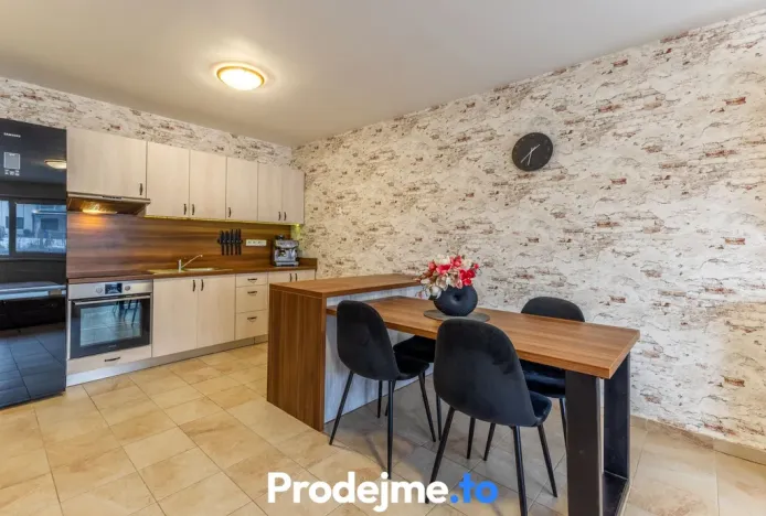 Pronájem bytu 2+kk, Znojmo, Staré vinice, 53 m2