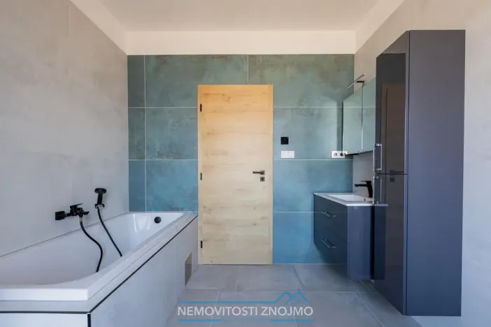 Prodej rodinného domu, Znojmo - Načeratice, 87 m2