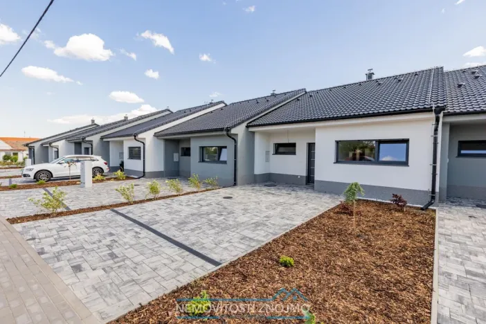 Prodej rodinného domu, Znojmo - Načeratice, 75 m2