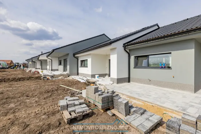 Prodej rodinného domu, Znojmo - Načeratice, 81 m2