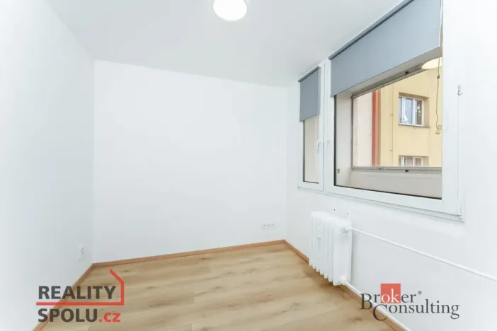 Pronájem bytu 3+kk, Praha - Libeň, Sokolovská, 44 m2