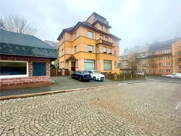 Pronájem bytu 1+1, Liberec, Hálkova, 55 m2