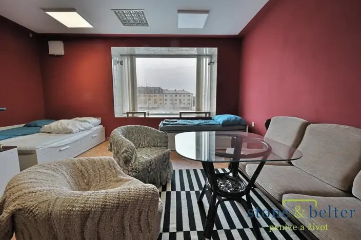 Prodej vícegeneračního domu, Nové Město pod Smrkem, Mírové náměstí, 466 m2